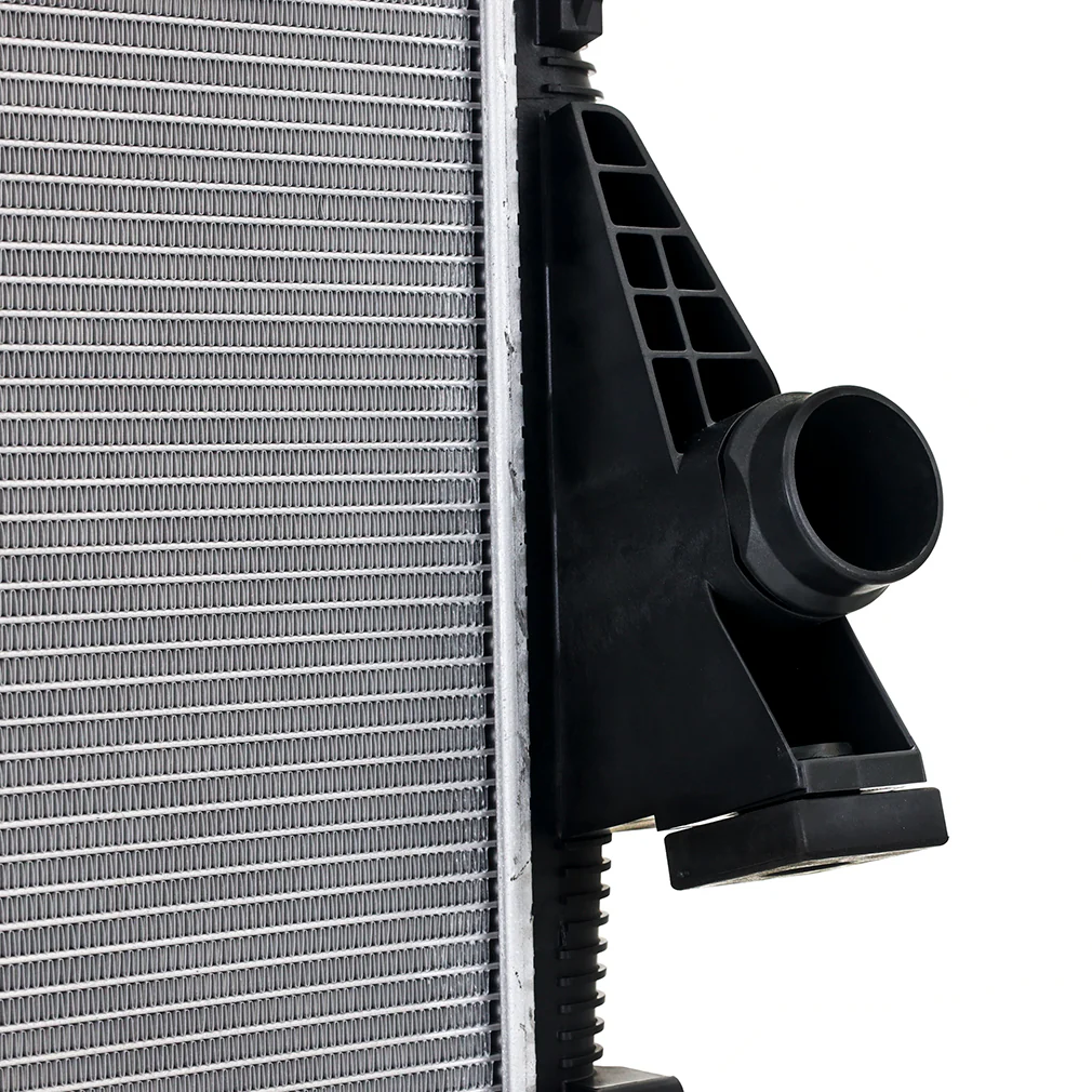 Replacement Radiator <br> 11-16 Ford F-250-550 Super Duty 6.7L - Image 4