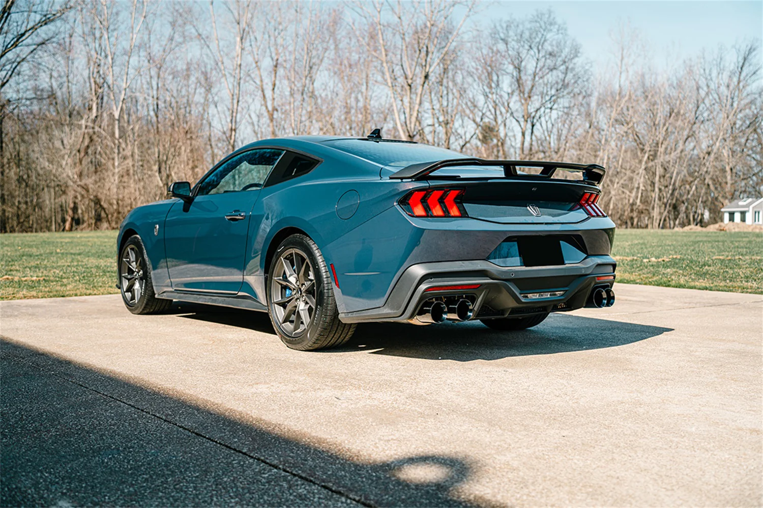 3in Axle-Back Dual Rear Exhaust w/ 4in Tips <br> 2024-2025 Ford Mustang - Image 2