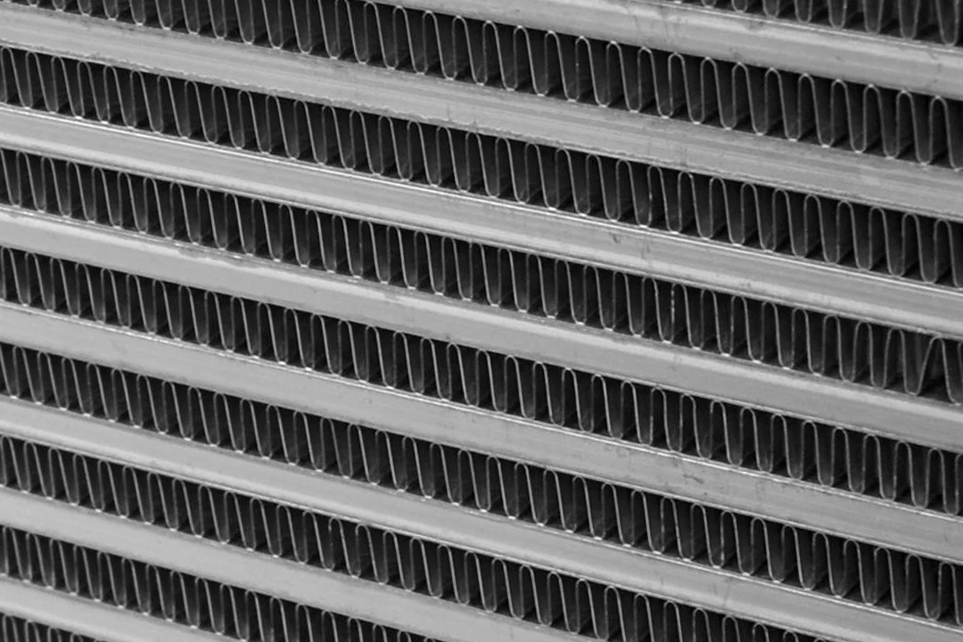 High Performance Bar & Plate Intercooler <br> 22in L x 14in H x 4.5in W - Image 3