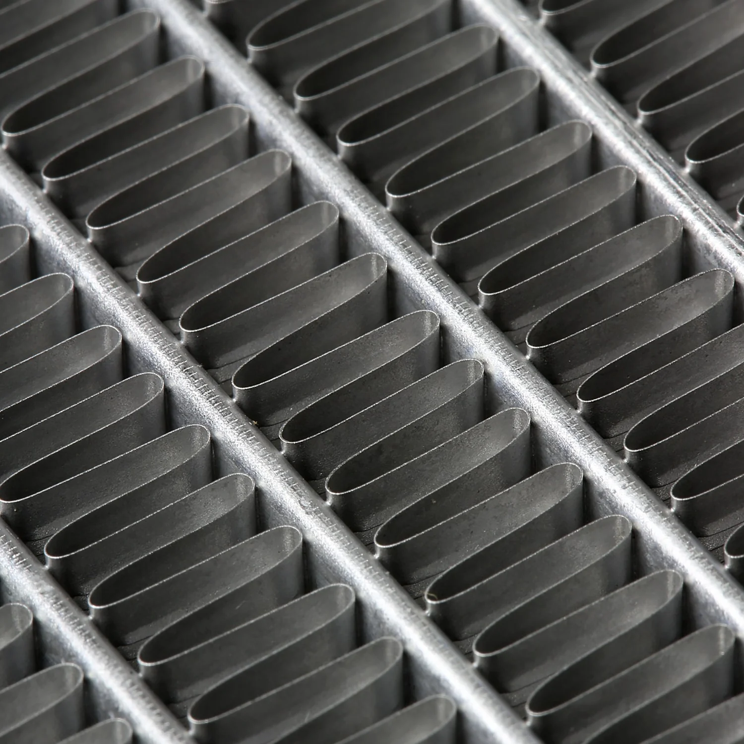 13922 Replacement Radiator<br>20-26 Lexus UX250h, UX300h, 20-22 Toyota Corolla, Prius - Image 7