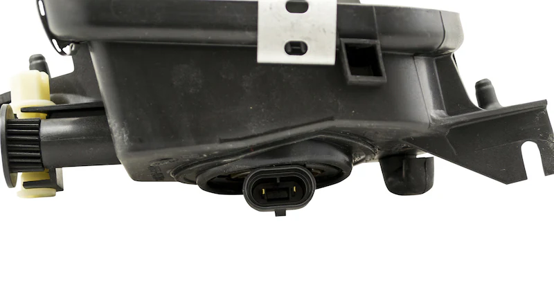 Fog Light Assembly Left <br>00-04 Mercedes-Benz C240 - Image 6